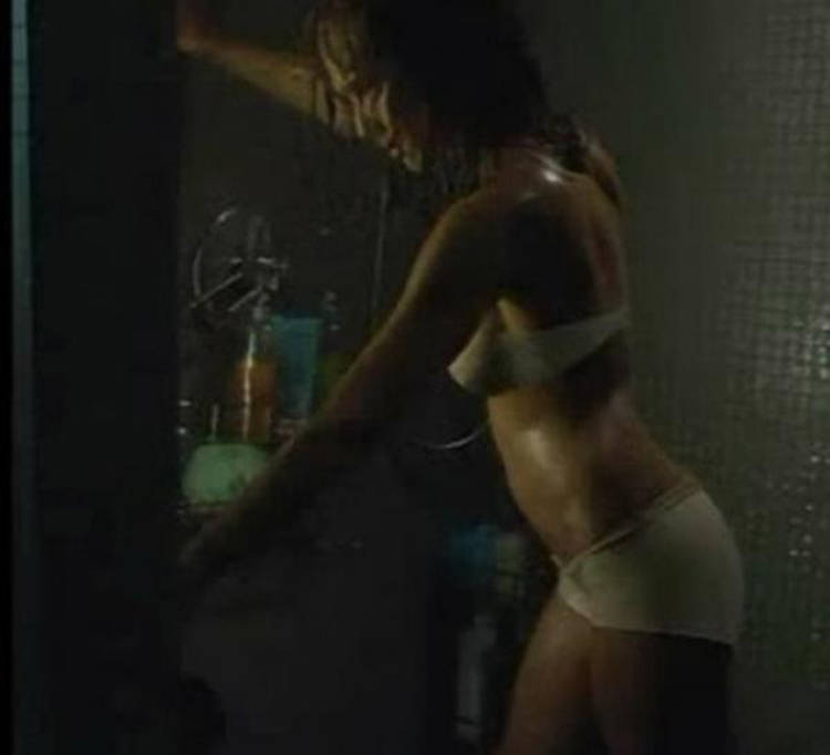 Jessica Alba Naked In The Shower 16
