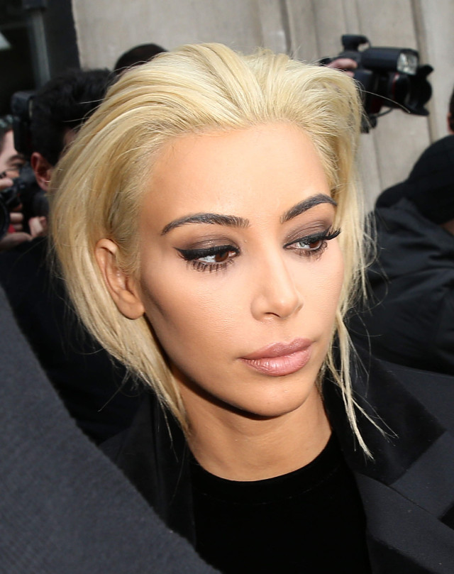 Kim Kardashian New Blonde 118