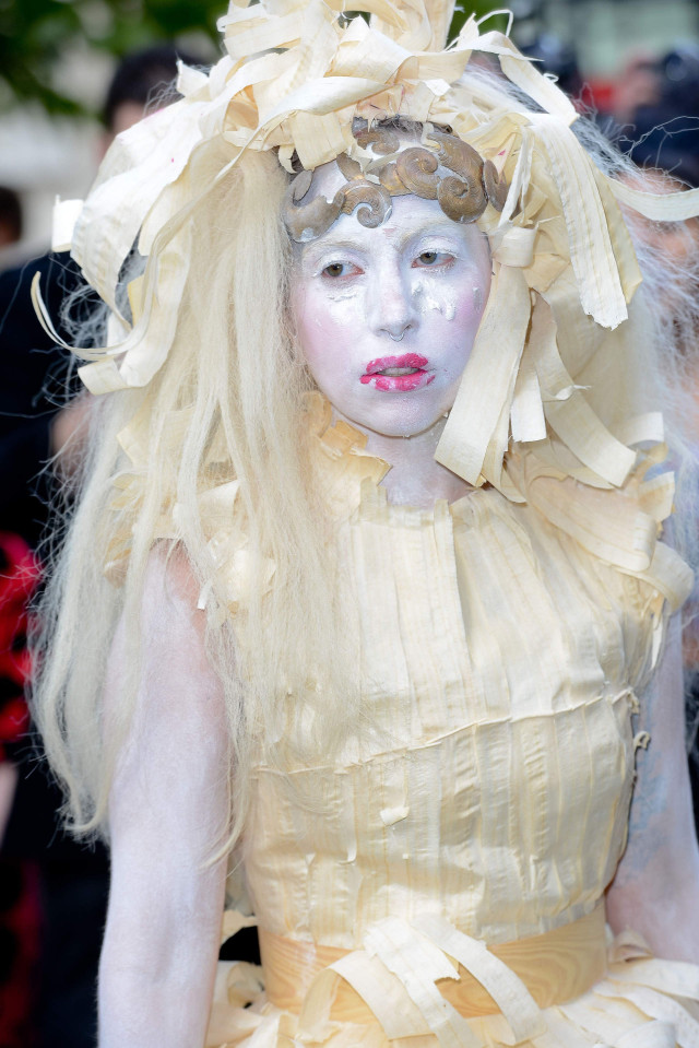 Lady Gaga Is Looking A Little Pale These Days | 171068 | Photos | The ...