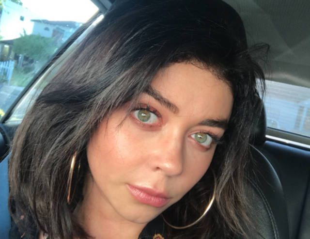 Sarah Hyland Suggests Working Out Naked In The Mirror So 